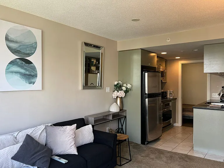 833 Seymour St #13 — Photo 26