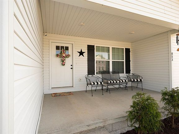 4th image of 853 McFadin Station St
