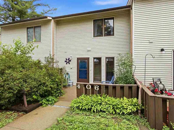 406 Hawaii Ct, Iowa City, IA 52246