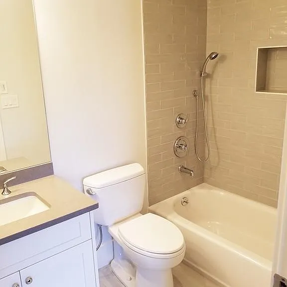 1525 Beacon St #3 — Photo 17
