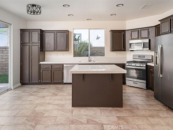 5th image of 32029 Cypress Way