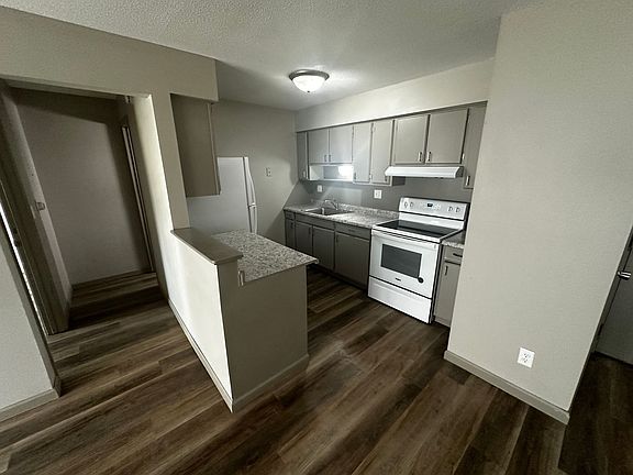 4th image of 810 Payton Ave APT 50