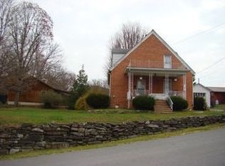 826 Huntersville Rd, Marlinton, WV 24954