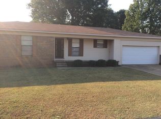 156 Toma Jean Dr, Paragould, AR 72450