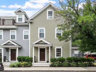 106 Bridge St UNIT 4, Salem, MA, 01970
