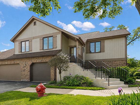 2nd image of 13434 S Westview Dr #Villa4