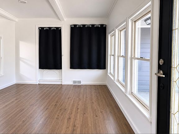 2nd image of 2 Meadowbrook Rd #1