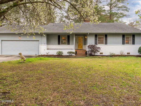 803 Plantation Drive, New Bern, NC 28562