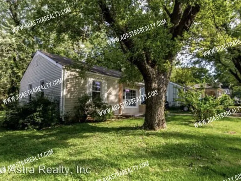 821 N Crysler Ave — Photo 22