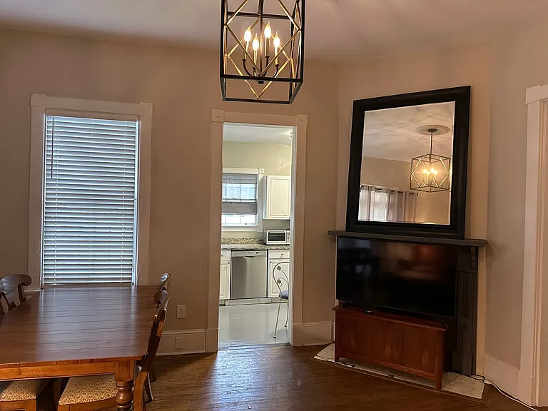 2401 Habersham St #A — Photo 11