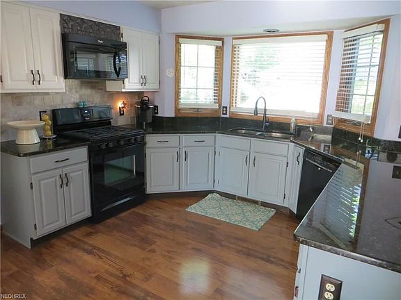 2nd image of 4738 Emerald Woods Dr