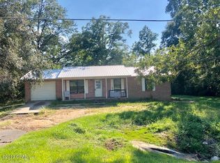 5257 Peanut Rd, Graceville, FL 32440