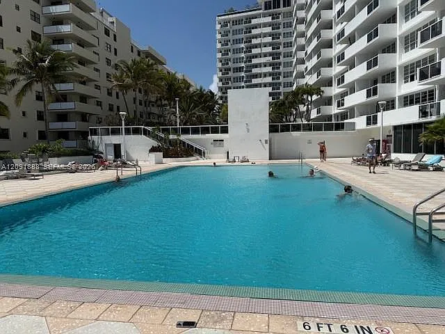 Studio, 535 sqft, $2,100 — Photo 2