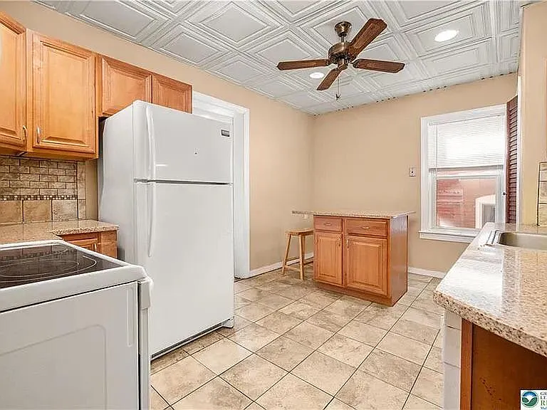 815 Porter St — Photo 10