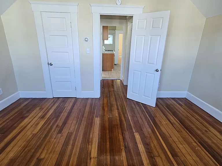 116 Sheffield Ave #3A — Photo 3
