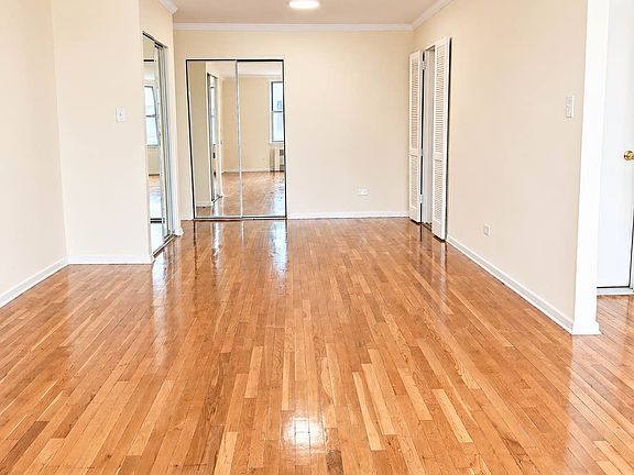 3rd image of 150 Hawthorne St APT 5P