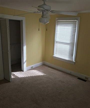5th image of 405 N Main St