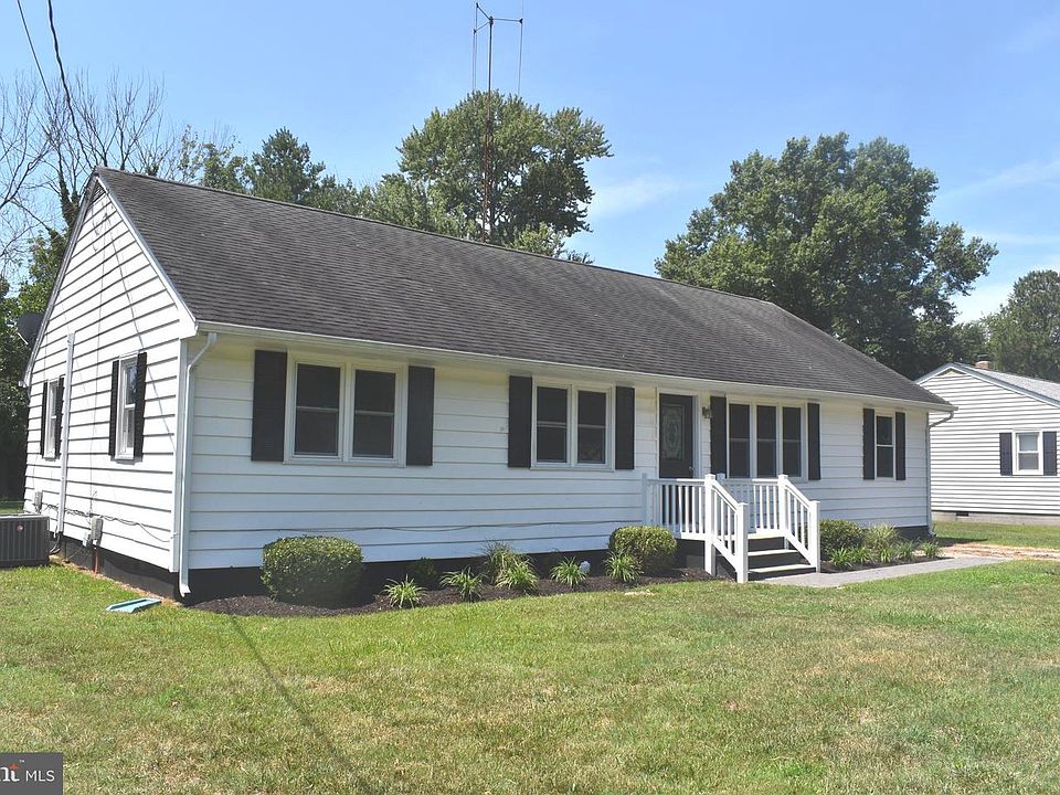 1st image of 108 Richardson Dr