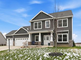 11176 Prairie Rose Pass, Roanoke, IN 46783