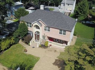 156 Linden Rd, Wayne, NJ 07470