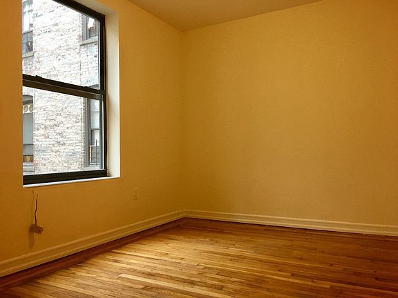 4th image of 631 W 207th St APT 39