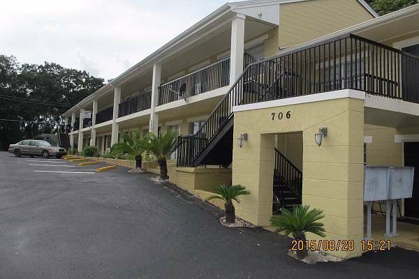 1st image of 706 W Dixie Ave APT 07