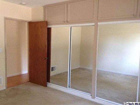 4th image of 4365 Fairlawn Dr