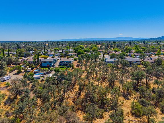 2nd image of 2688 Starlight Blvd