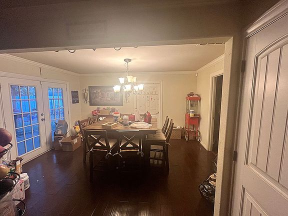 5th image of 1614 W 18th St