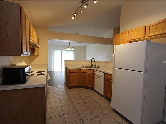 5th image of 14120 Econ Woods Ln