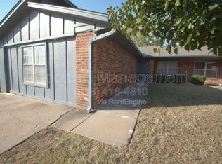 742 W Commercial St, Broken Arrow, OK 74012