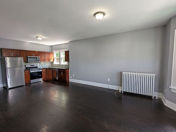 3rd image of 69 Winthrop Ave #2
