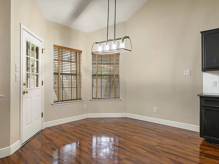 3955 Grayling Ln — Photo 41