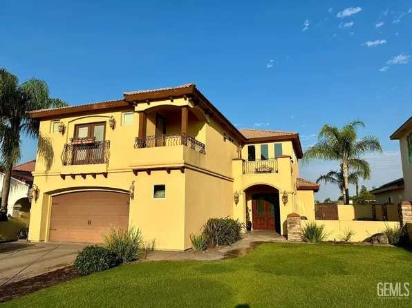 347 8th St, Mc Farland, CA 93250