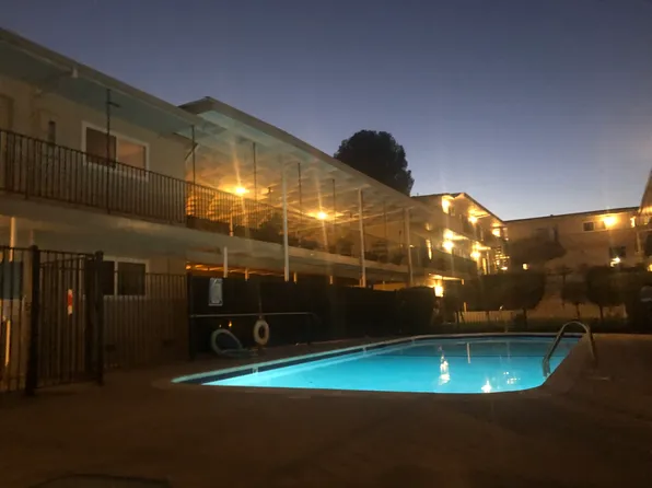 200 Avery Ln #12, Los Gatos, CA 95032