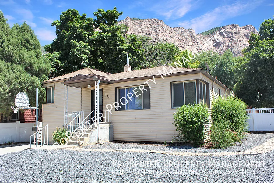 138 Harrison Blvd