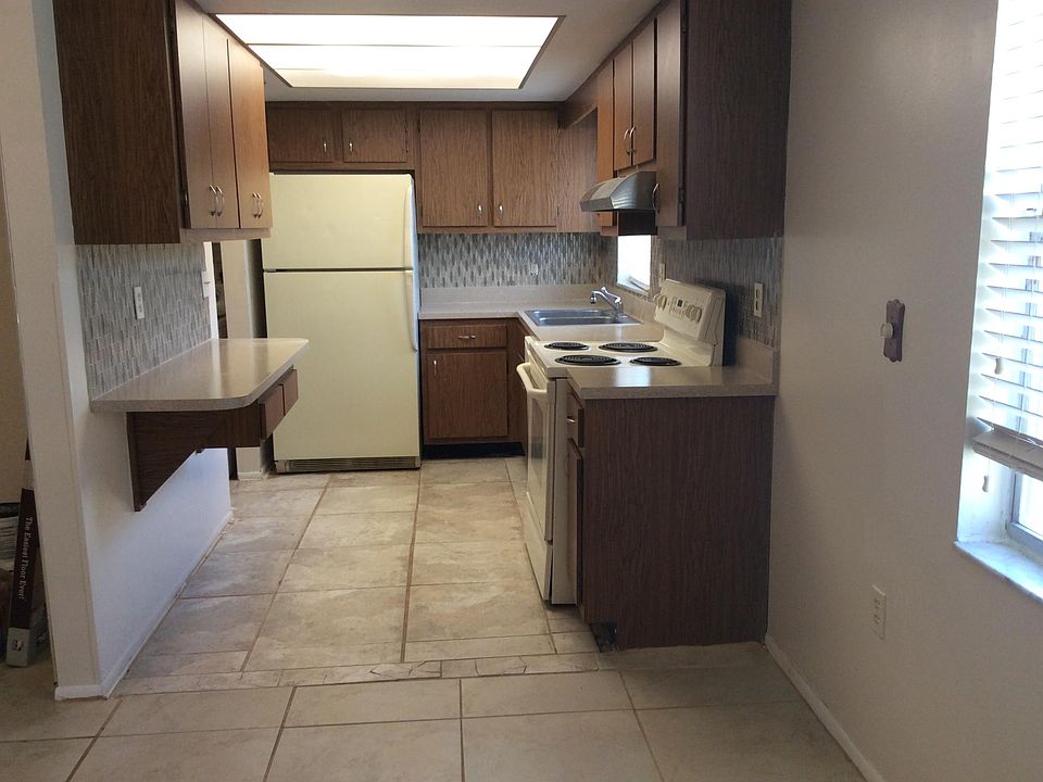1st image of 3135 Shady Dell Ln APT 145