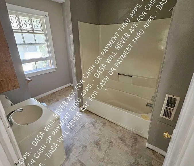 128 Argo Park — Photo 7