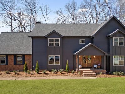 1307 Windbrook Ln, Hixson, TN, 37343
