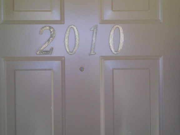 3rd image of 2110 N Los Feliz St #2010