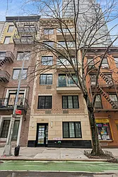 304 East 52nd Street in Turtle Bay