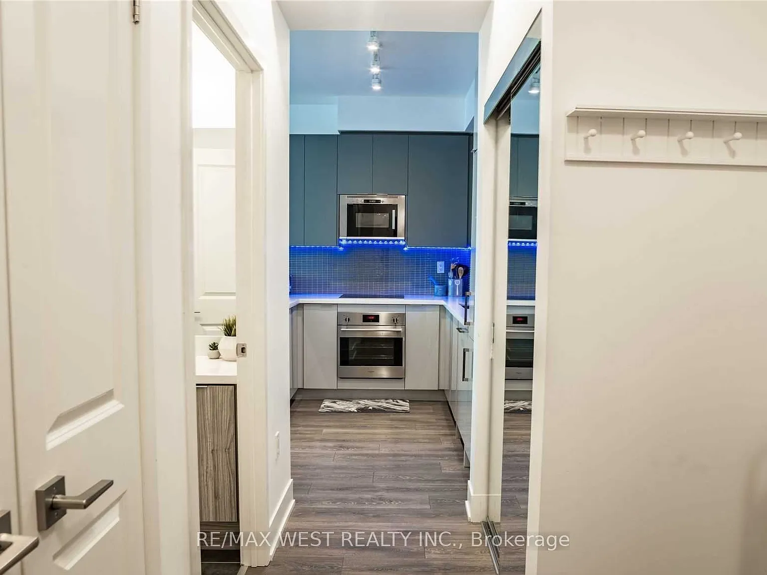 1 bed, $2,400 — Photo 3