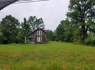 9265 Mentor Rd, Chardon, OH 44024