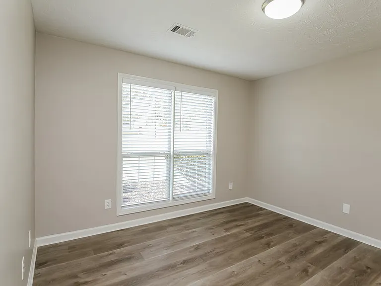 5912 Sycamore Ridge Dr — Photo 14