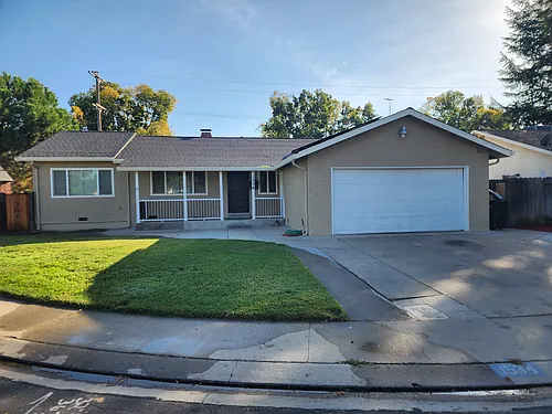 1534 Bay Meadows Dr #B Photo 1