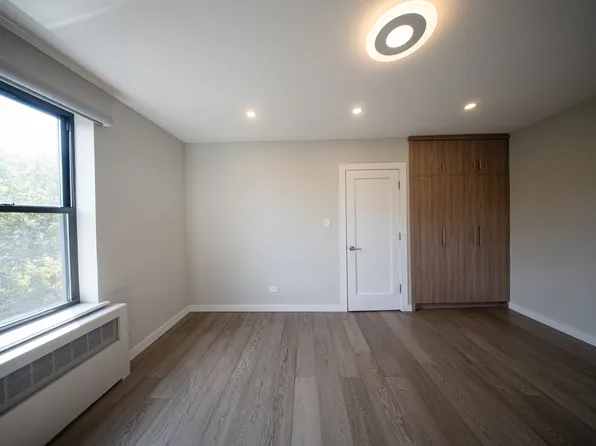 2569 West Second Street image 30 of 43