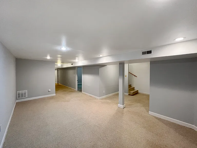 3726 N Lakewood Ave #1F — Photo 25
