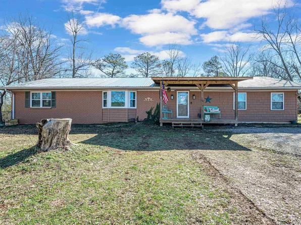 526 Dallas Loop Rd, Trafford, AL 35172