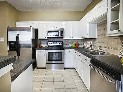 944 Golden Grove Dr — Photo 5
