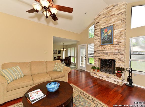 4th image of 2451 Blue Quail Dr